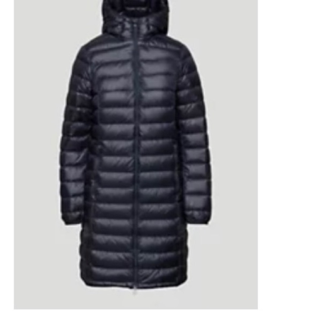 Aritzia - Babaton Foundation Puffer